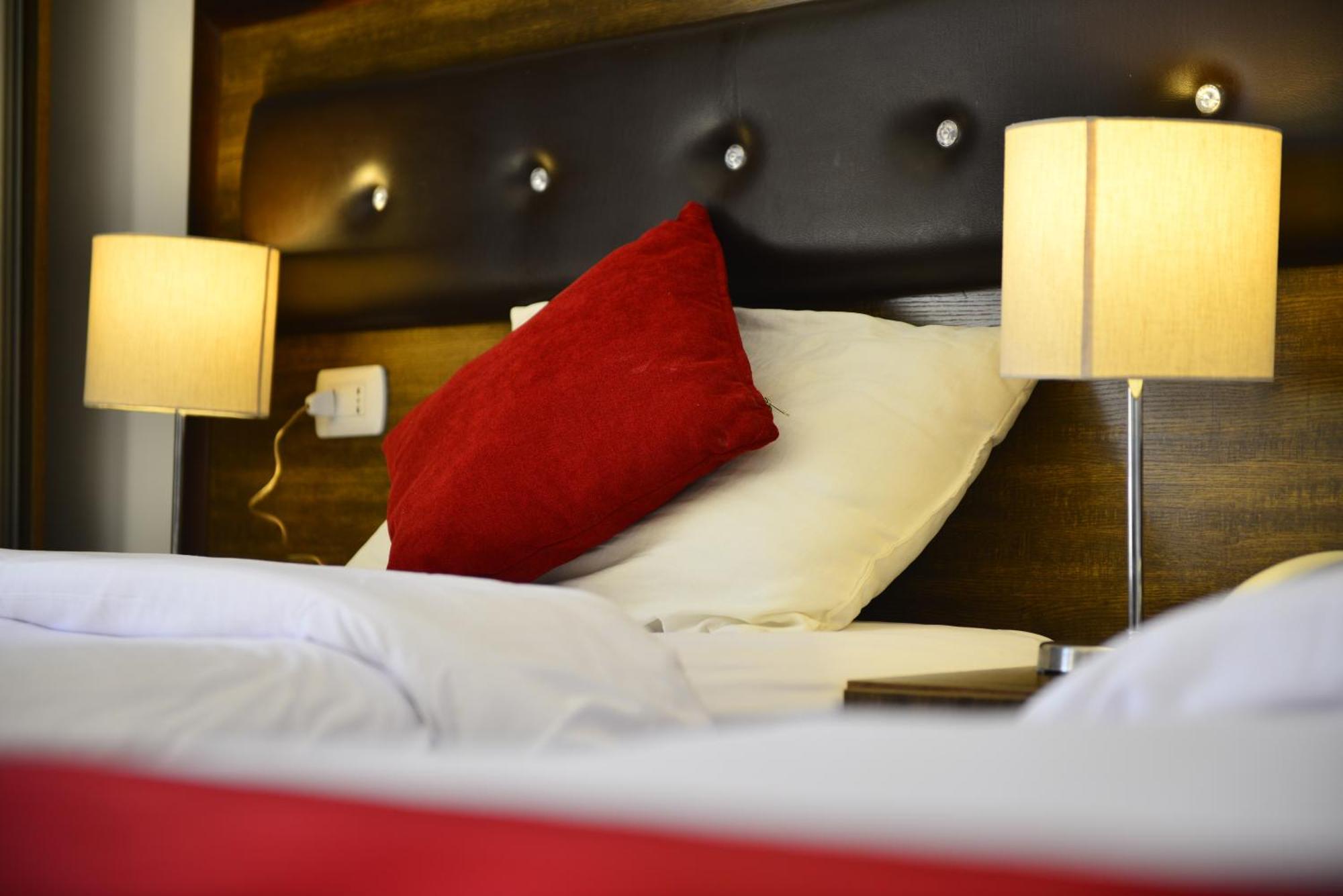 Petra Corner Hotel Экстерьер фото