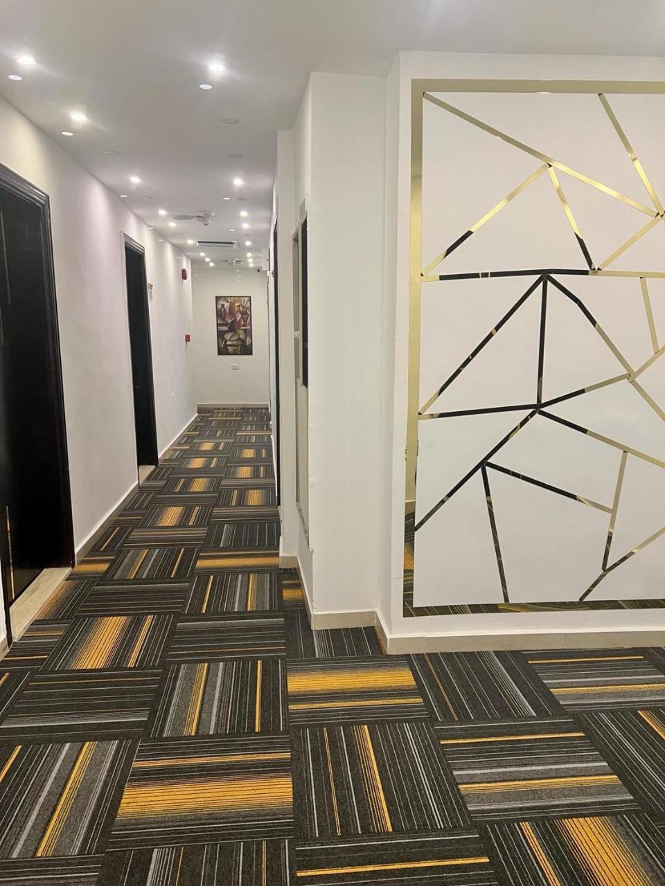 Petra Corner Hotel Экстерьер фото