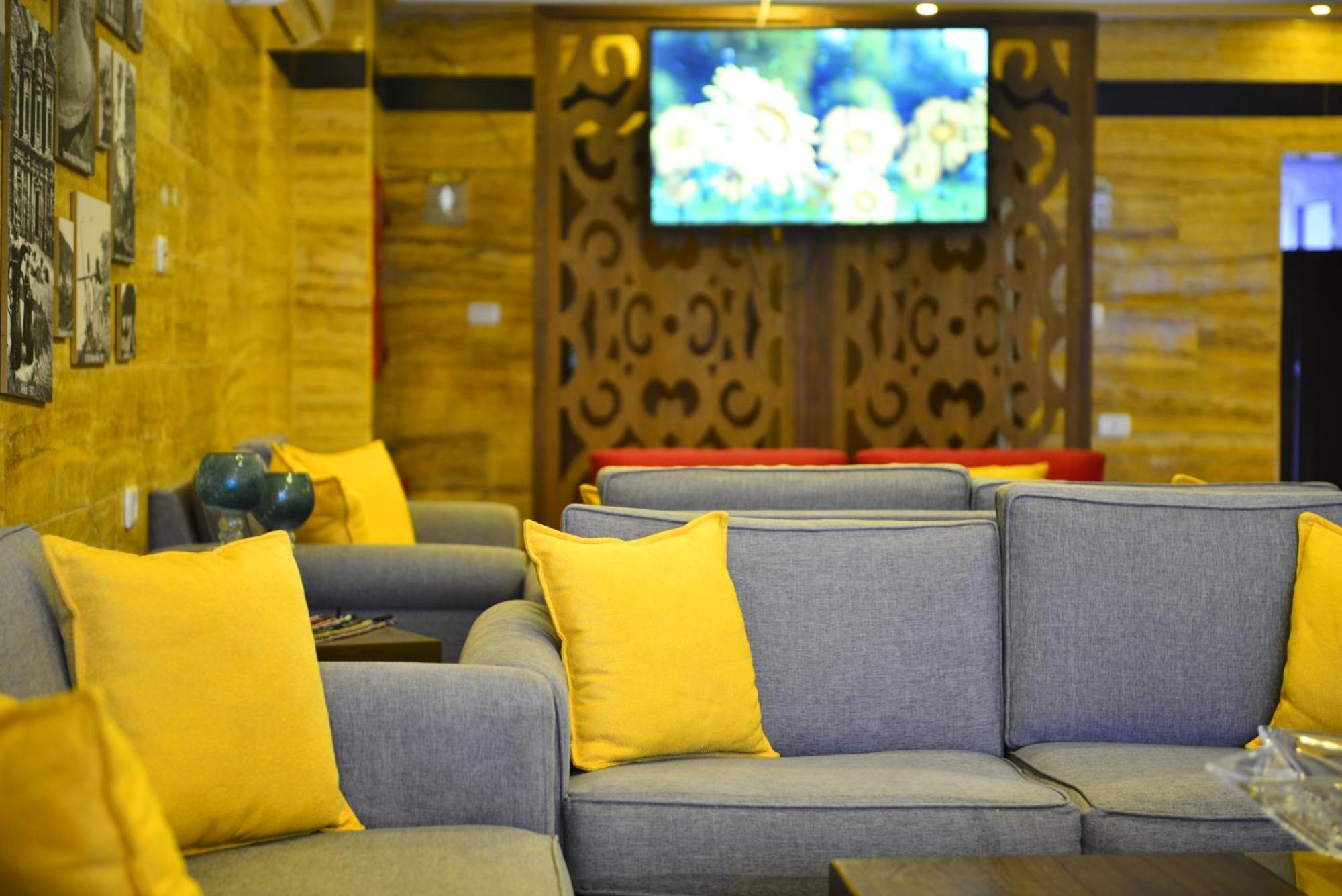 Petra Corner Hotel Экстерьер фото