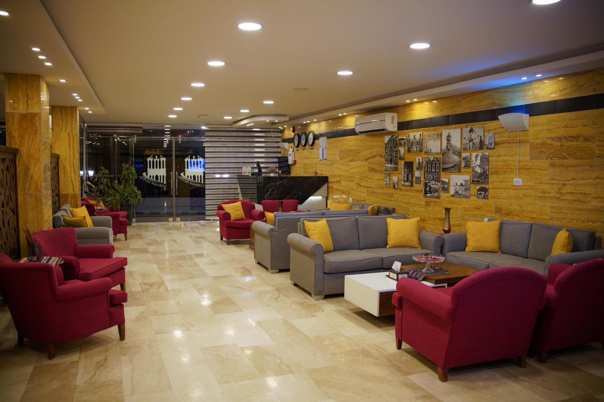 Petra Corner Hotel Экстерьер фото
