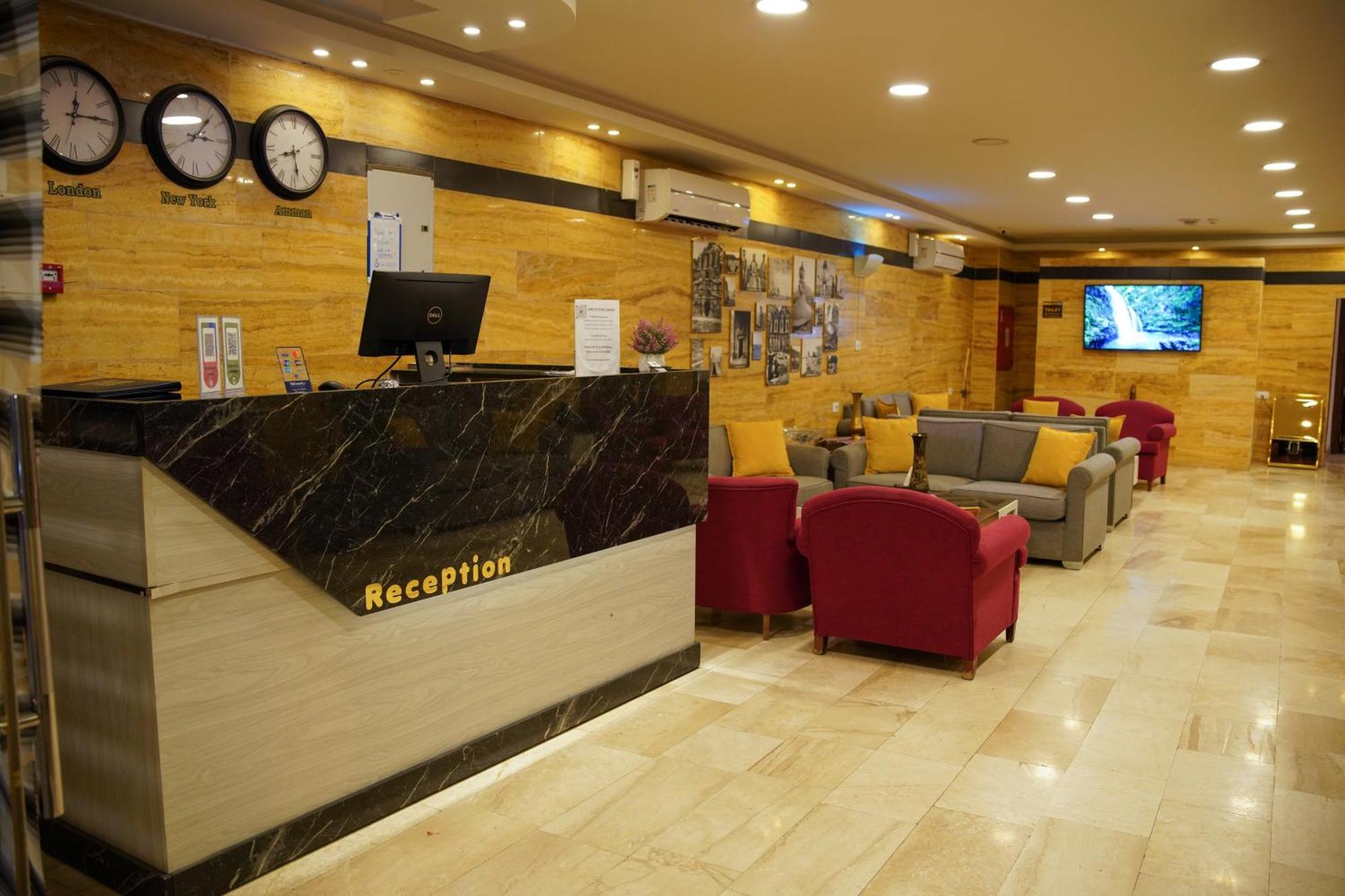 Petra Corner Hotel Экстерьер фото