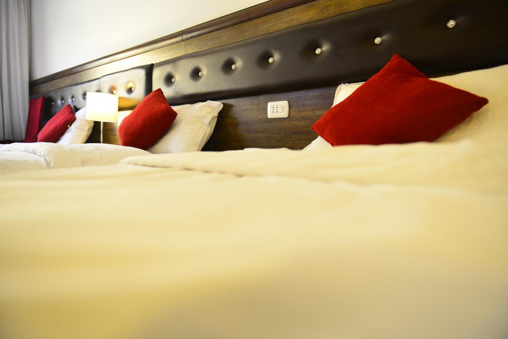 Petra Corner Hotel Экстерьер фото